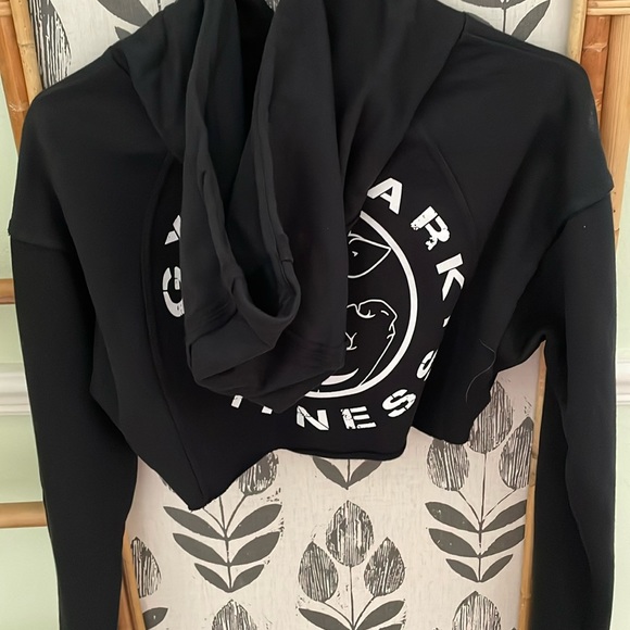 Gymshark cropped hoodie NWOT NEW WITHOUT TAG BLACK SIZE XS - Picture 4 of 5